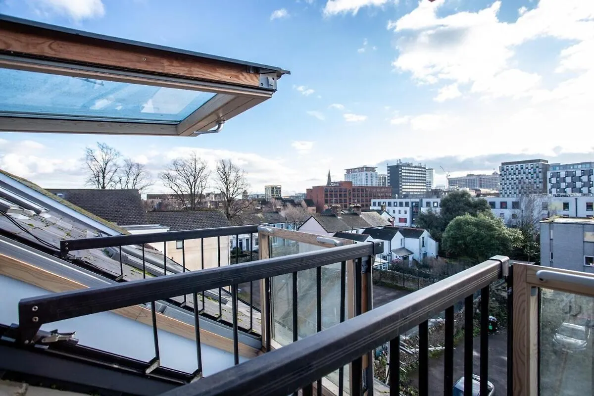 Perfectly Placed Cozy Flat In The Citys Heart Apartment Cardiff