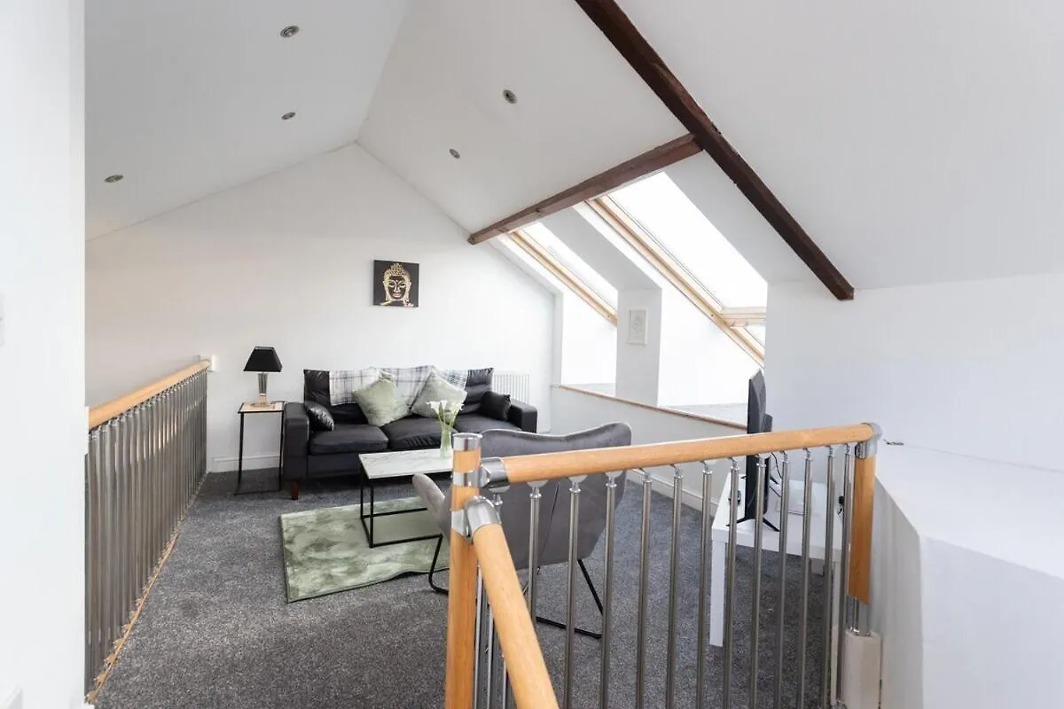 Perfectly Placed Cozy Flat In The Citys Heart Apartment Cardiff United Kingdom